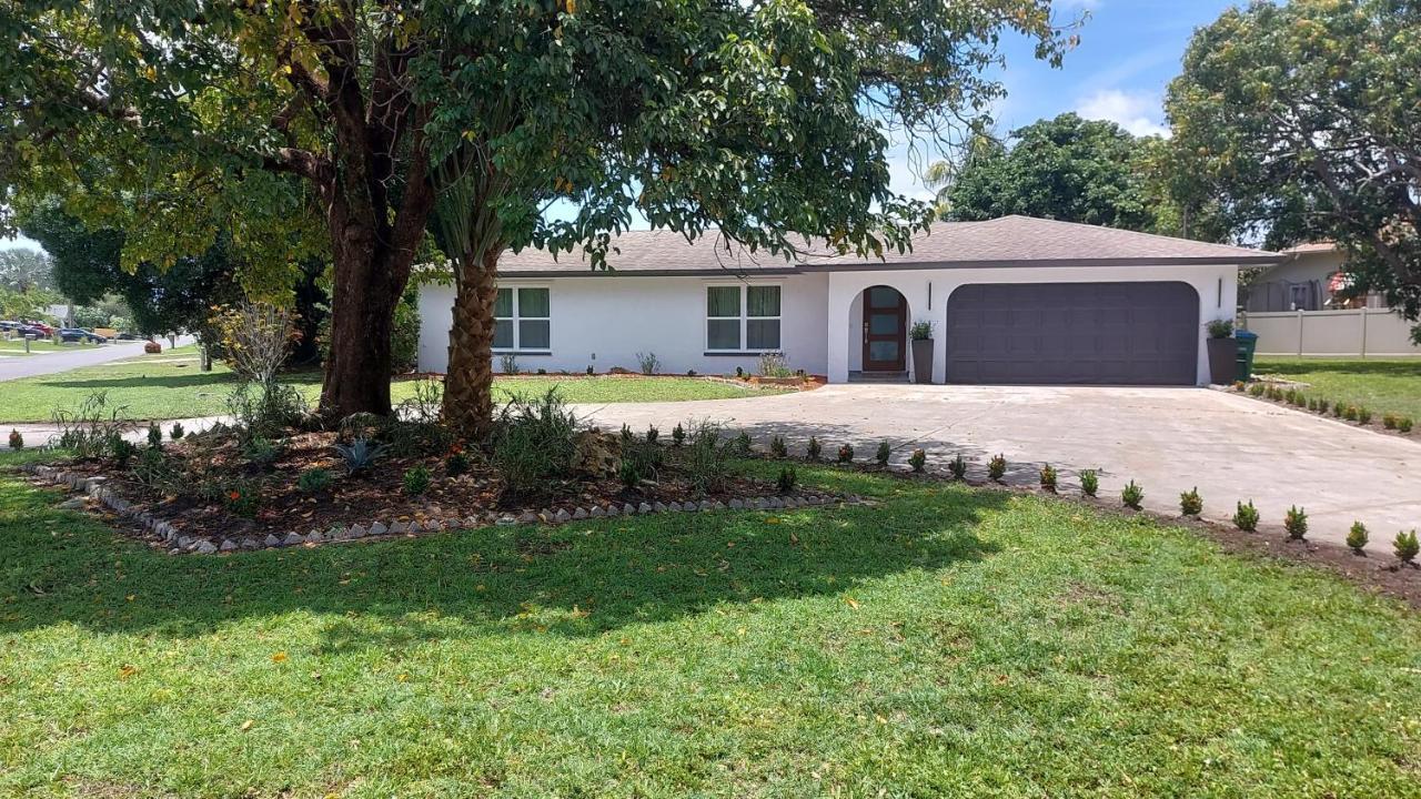 Cape Coral Canalfront Exterior foto